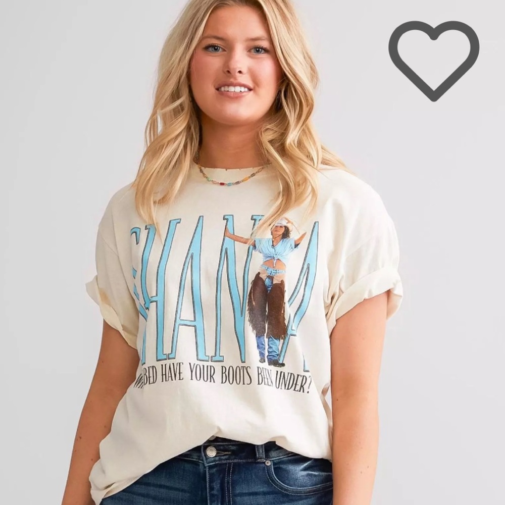 Shania Tee